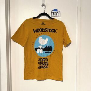 Woodstock Music Festival Graphic Tee - Size M